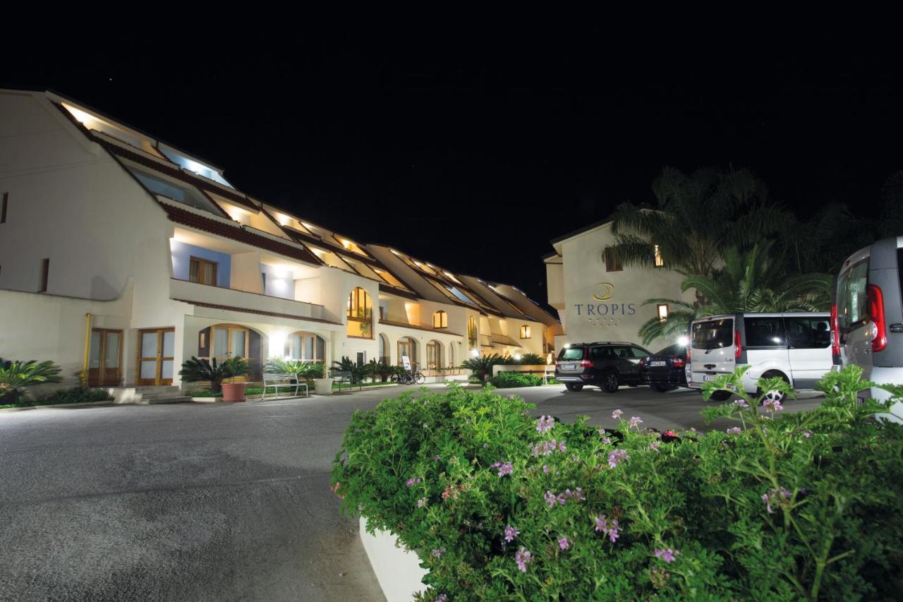 Hotel Tropis Tropea Exterior photo